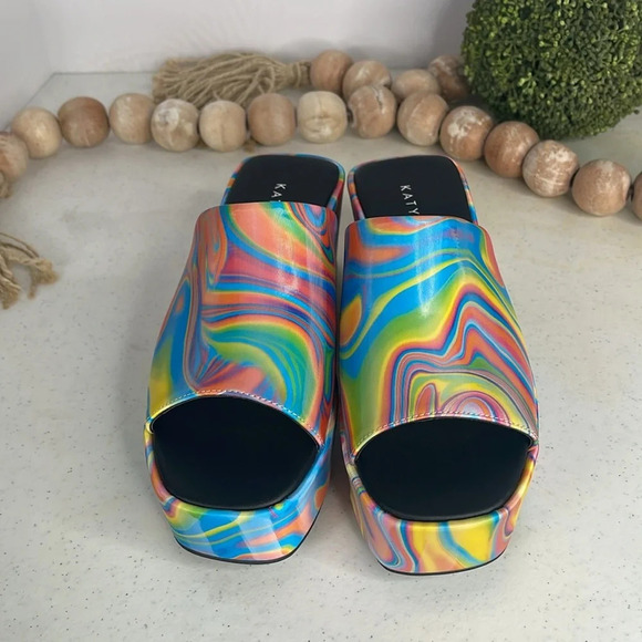 Katy Perry The Busy Bee Slide Rainbow 5.5 - Picture 5 of 10